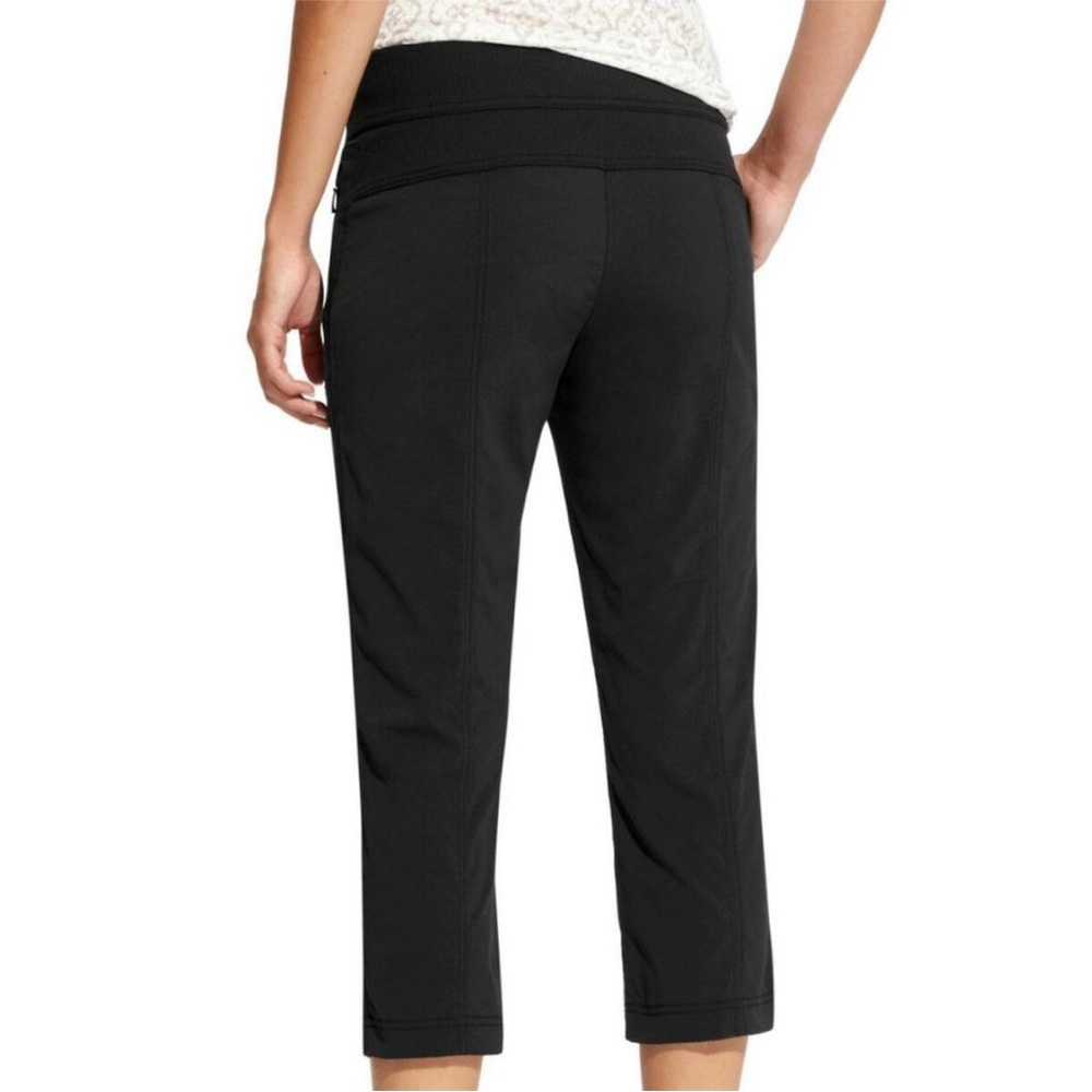 Athleta Women's Green Crop Pant | 2 - Picture 2 of 15